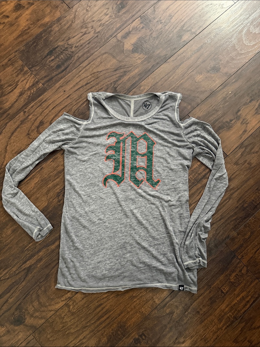 Women’s ‘47 Miami shirt. Size medium.